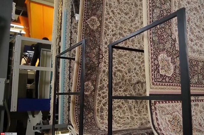 کارخانه تولیدی فرش ماشینی در کاشان